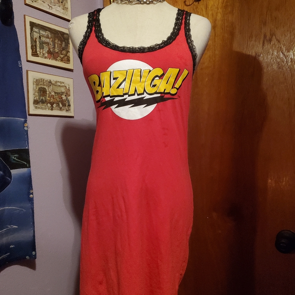 Big bang nightgown